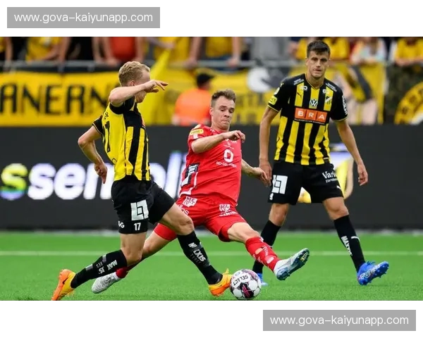 冰与火的交响:北雪平与埃尔夫,足球荣耀的双雄争霸 冰与火的交响:北雪平与埃尔夫,足球荣耀的双雄争霸